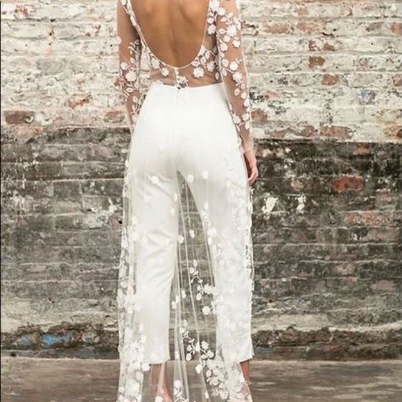 White lace overlay top / dress / trail - Picture 4 of 6